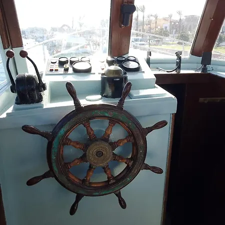 Historia Magistra Bed & Breakfast SantʼAntìoco